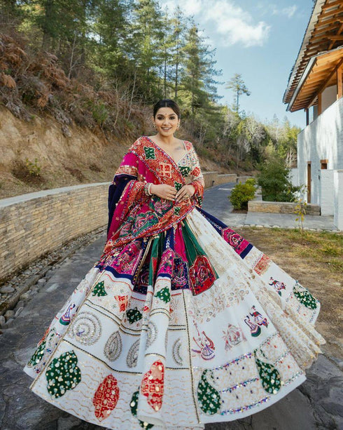 Women's White Muslin Cotton Printed Lehenga Choli