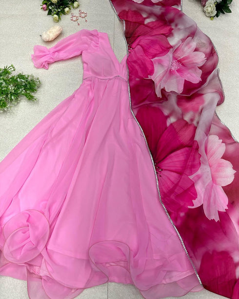 Beautiful pink anarkali setππ