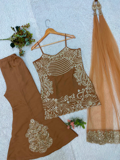 Coss moss top and plazzo full look